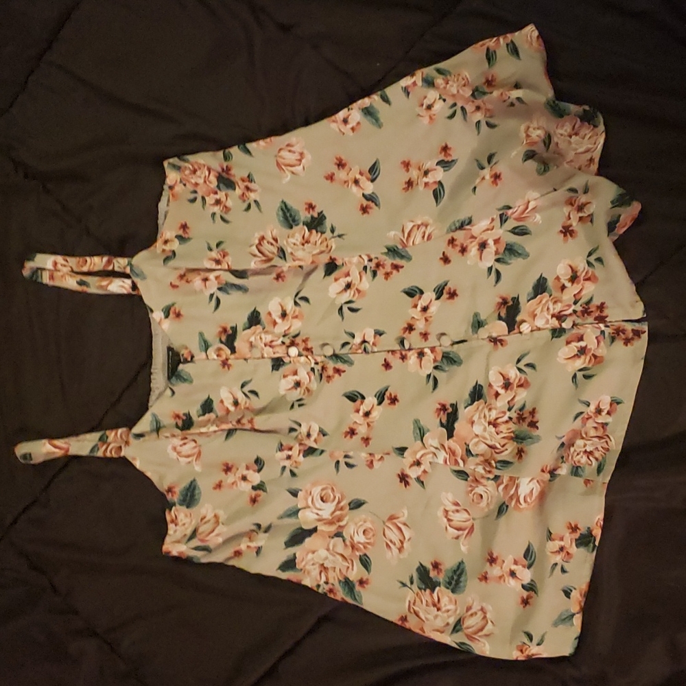 Pretty Flowy Floral Tank Size 0